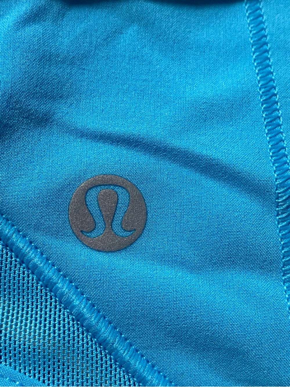 NWT Lululemon Hotty Hot Shorts - Size 2 - Kayak Blue - High Rise - 4” Inseam - Picture 2 of 5